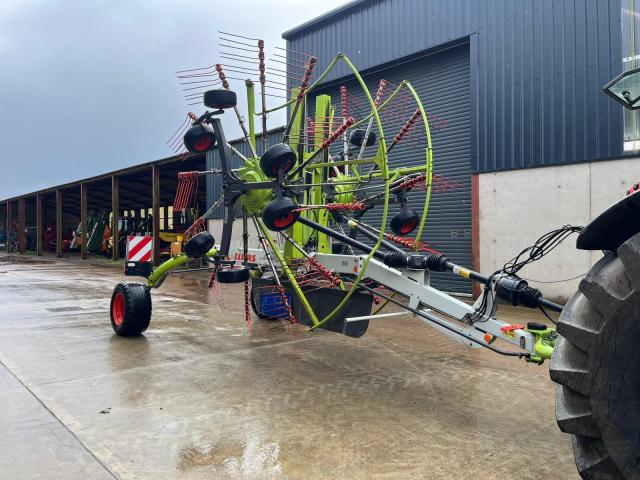 Claas 2800